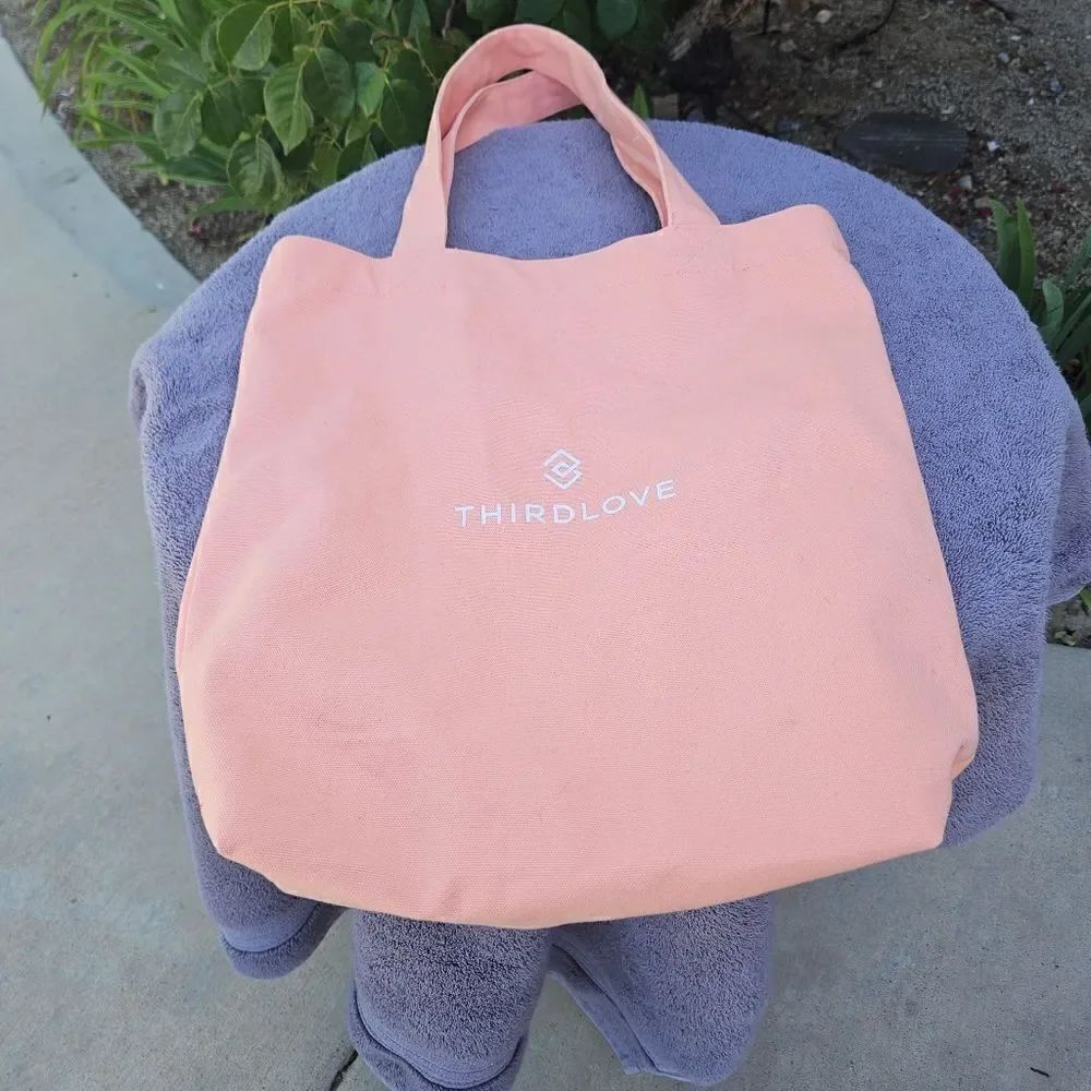 Third love pink tote